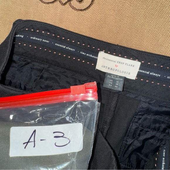 Anthropologie The Essential Tassel-Hem Cropped Flare Pant In Black Size 12 - Picture 7 of 16
